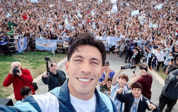 Licha Martínez volvió a su ciudad, revolucionó todo y hasta le piden que sea candidato
