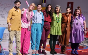 ¡Qué momento! Una actriz anunció su embarazo sobre el escenario tras la función, pero todavía nadie conoce al padre
