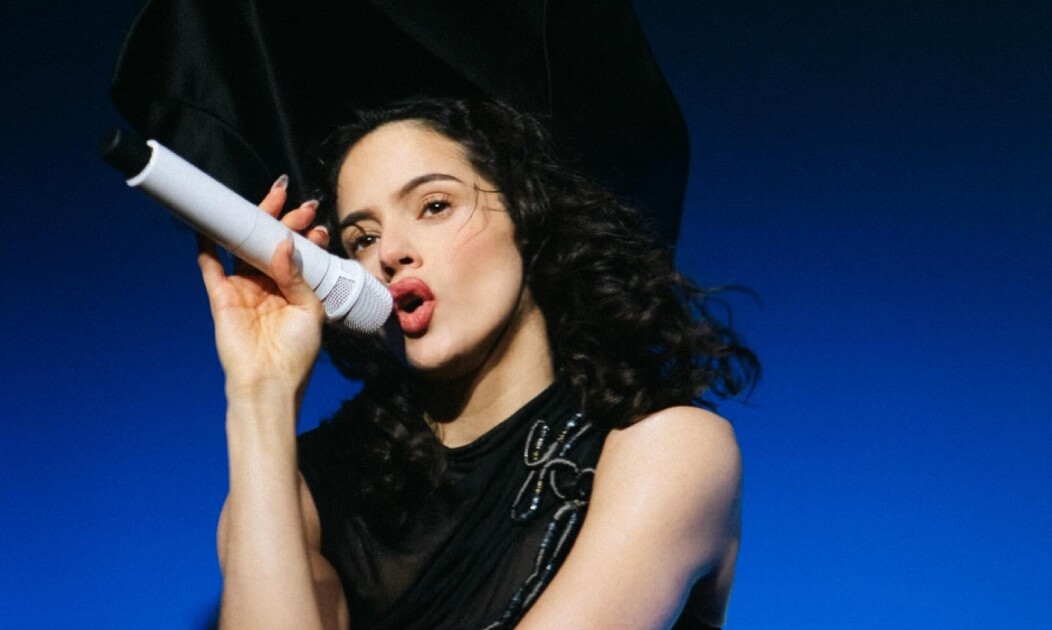 Cancelaron un show sobre Rosalía en Córdoba después de su repudiable burla a la Argentina