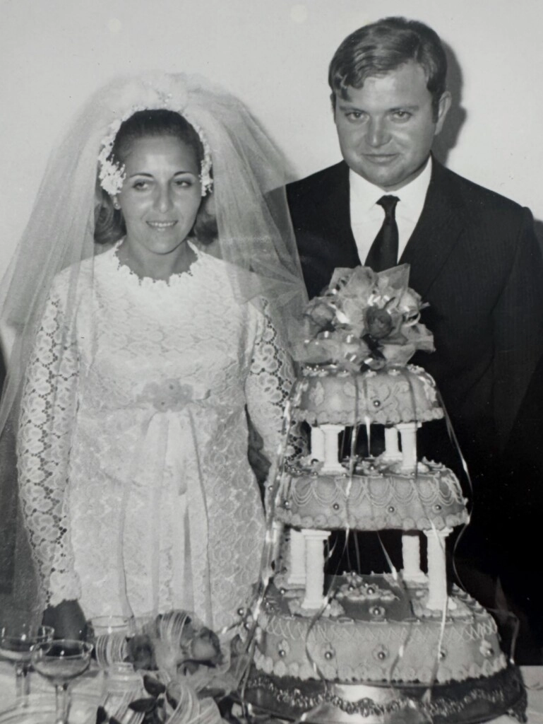 El casamiento de Chita y Jorge, los padres de Alejandro Fantino.