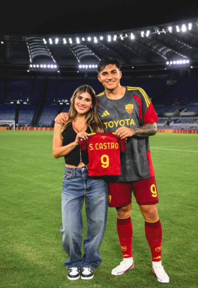 Santi Castro, jugador de la Roma y Argentina, anunció que será papá