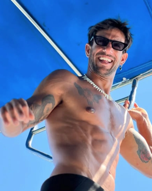 JOAQUIN SE QUITA LA ROPA Y TODOS DELIRAN (INSTAGRAM).