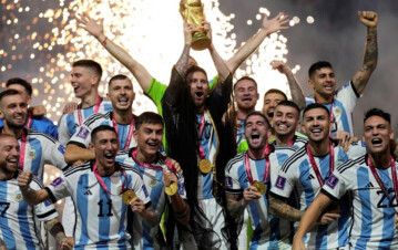 Salió campeón del mundo con Argentina en Qatar, se convirtió en papá hace 7 meses, tiene apenas 26 años y atraviesa un calvario: "Está deprimido y..."