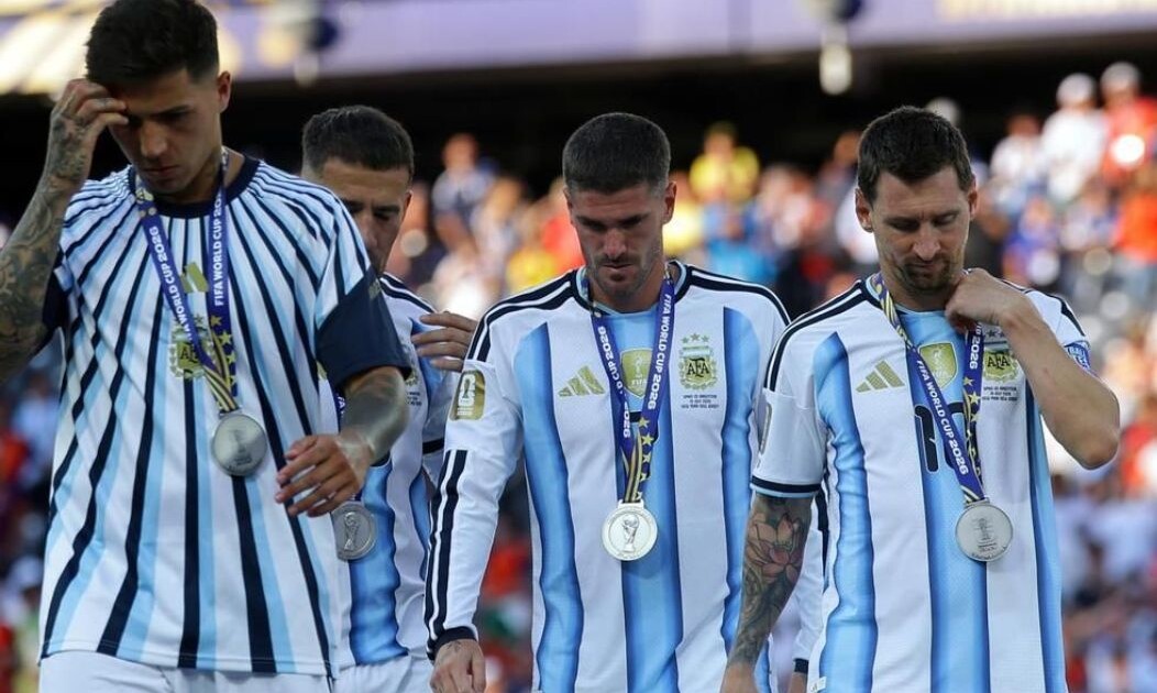 Volvió a estallar la polémica de Argentina en la final del Mundial y lo que pasó entre los jugadores dentro del vestuario: "Fue raro, antes de salir a..."
