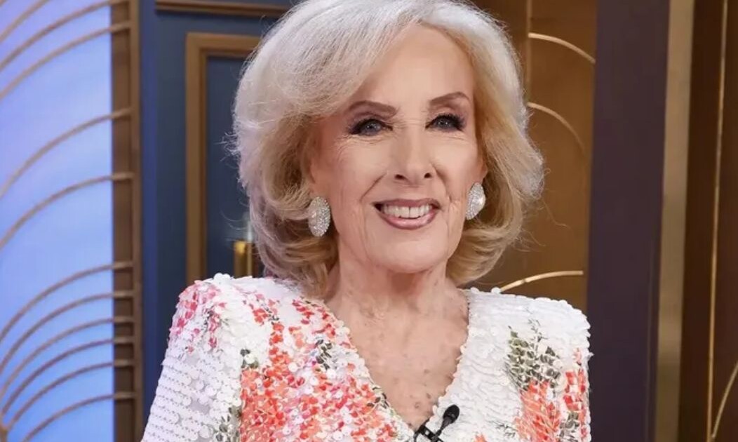 Juana Viale contó cómo sigue Mirtha Legrand y reveló un dato clave sobre su salud: “Ya está en…”