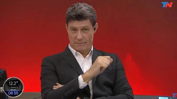 FEDE SEEBER TIENE TODA LA FACHA. DICEN QUE EN CANAL 13 (Y TAMBIEN EN OTROS LUGARES) HIZO ESTRAGOS.