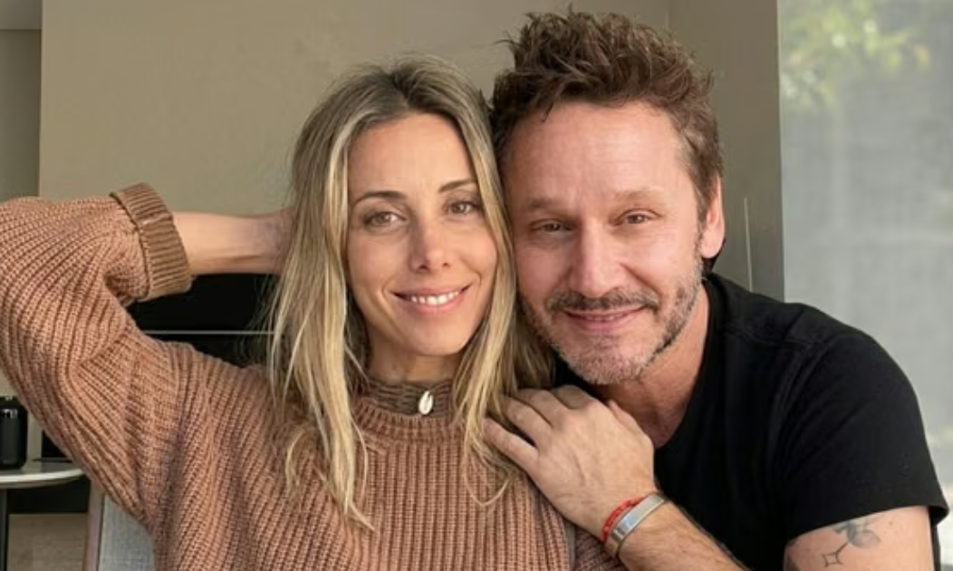 La novia de Benjamín Vicuña confirmó el escándalo en un avión y contó todo: "A veces pasa que…"