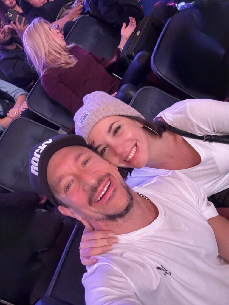 Nico Vázquez y Dai Fernández, muy enamorados.