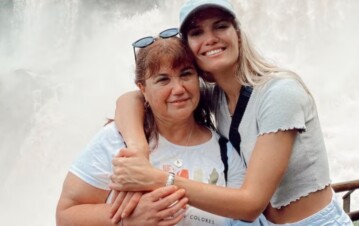 Eva Bargiela se quebró al recordar la muerte de su mamá en medio de un viaje y reveló qué encontró al volver a su casa: “Había dejado todo…”