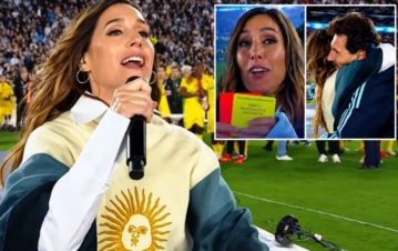 Misterio con La Sole en la despedida de Messi: a qué jugador le dio el poncho, qué se llevó de regalo, cómo le cayó a Antonela su cercanía con Leo y quién se desmayó en su actuación